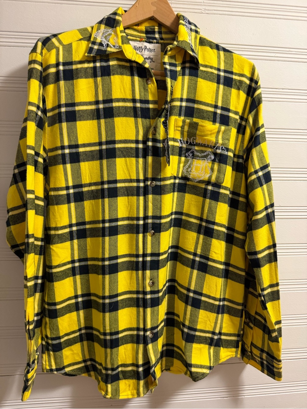 NWT Cakeworthy Harry Potter Hufflepuff Plaid Flannel Shirt L